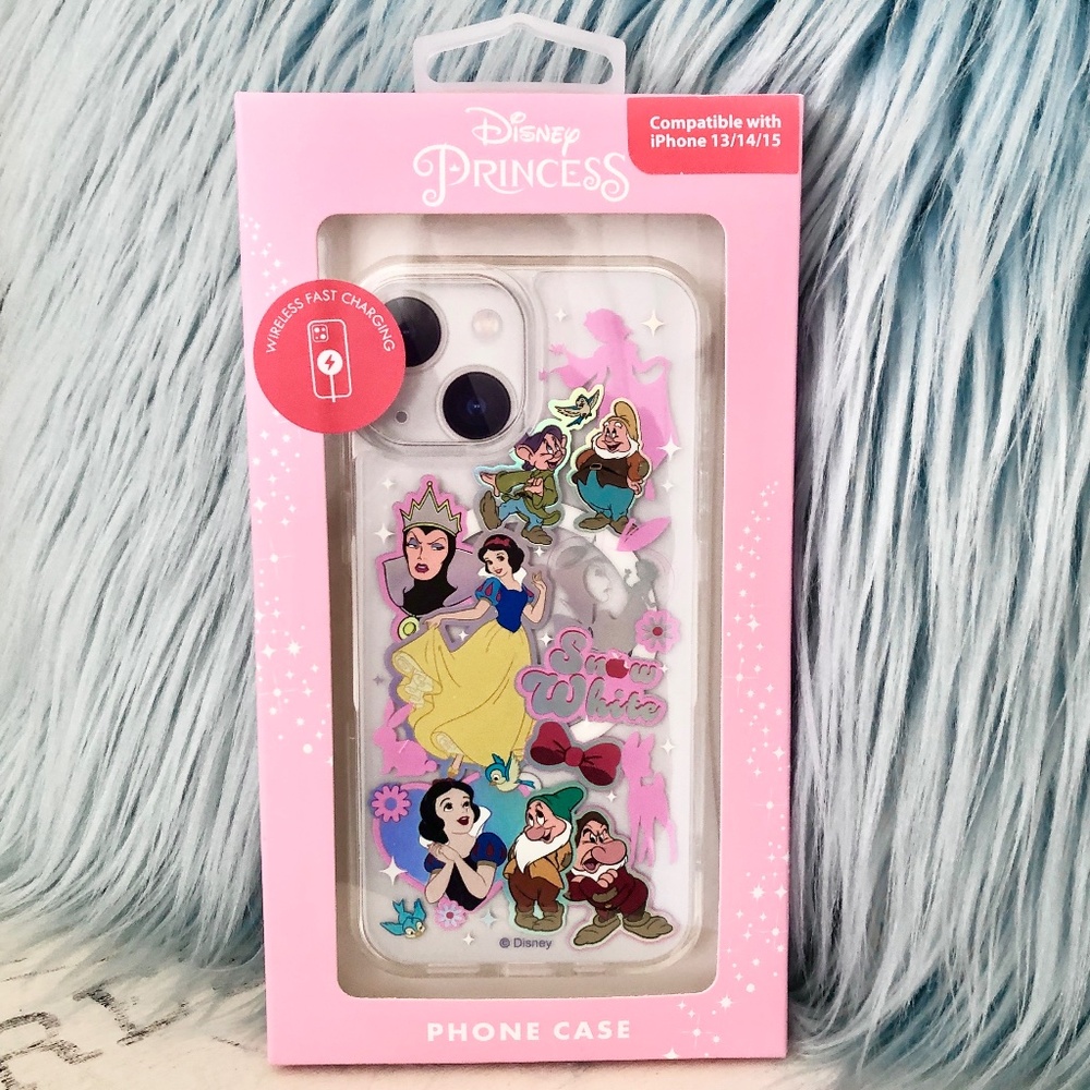 Disney,‎ Snow White, And The Seven Dwarfs, iPhone Case For 13/14/15, NEW In Box